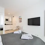 Rentplanet - Towarowa Apartamento