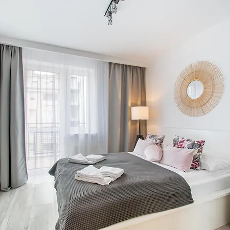 Rentplanet - Towarowa Apartamento